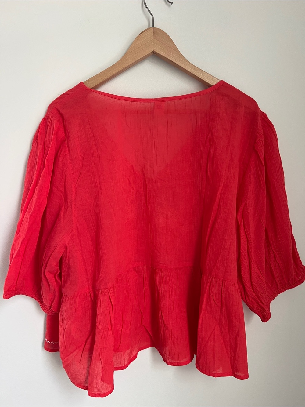 Old Navy 100% Cotton Coral Button-Front Embroidered Top #764185-00 NWOT Size XL - Picture 9 of 17